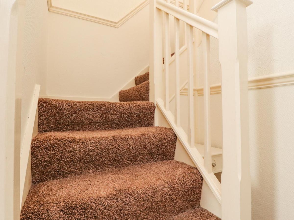 23 Wolsey Close Thornton  외부 사진