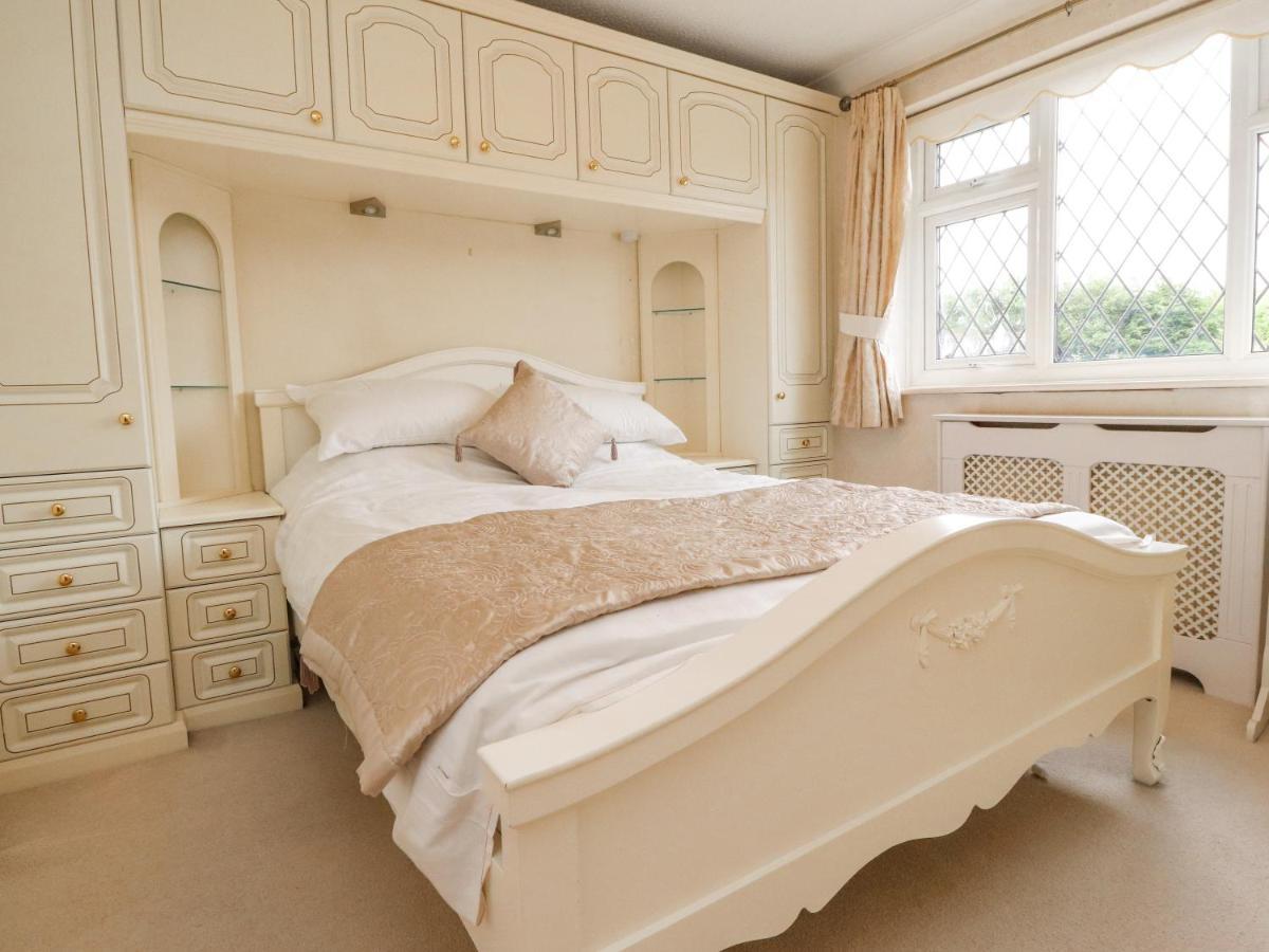 23 Wolsey Close Thornton  외부 사진